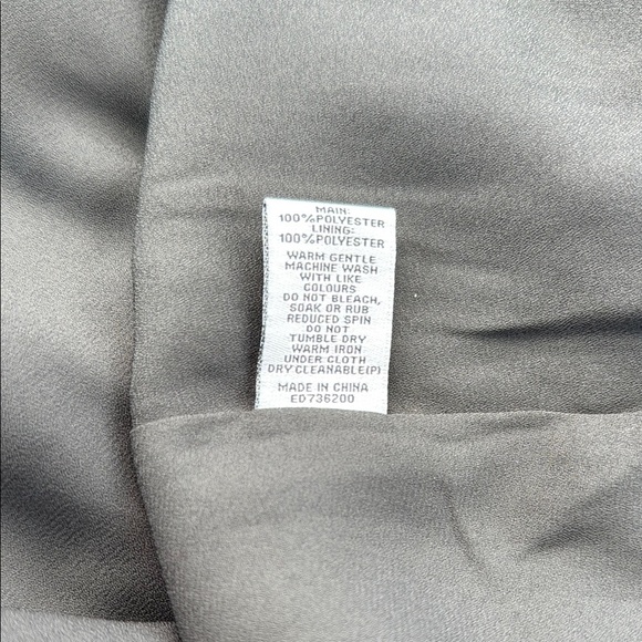 Estelle Maya Paisley Midi Dress with Flutter Sleeves Size 2X/18W - Picture 6 of 6